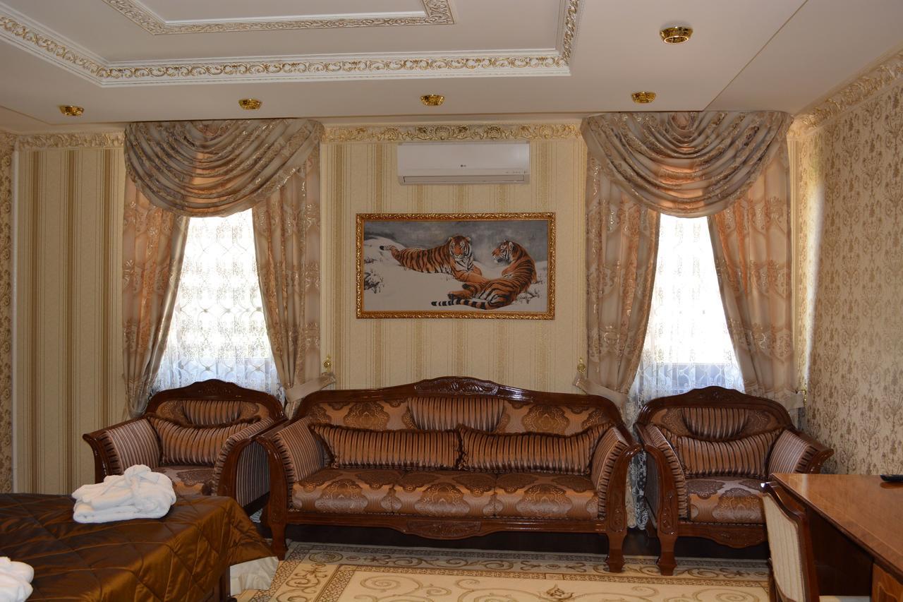Hotel Papillon Taschkent Exterior foto